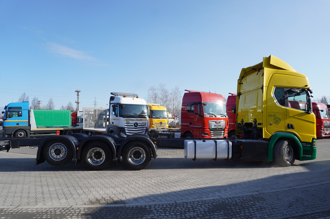 SCANIA R650 V8 8x4/4 E6 / 2020 / Frame 9.7 m - Kamion-šasija: slika SCANIA R650 V8 8x4/4 E6 / 2020 / Frame 9.7 m - Kamion-šasija SCANIA R650 V8 8x4/4 E6 / 2020 / Frame 9.7 m - Kamion-šasija: slika SCANIA R650 V8 8x4/4 E6 / 2020 / Frame 9.7 m - Kamion-šasija