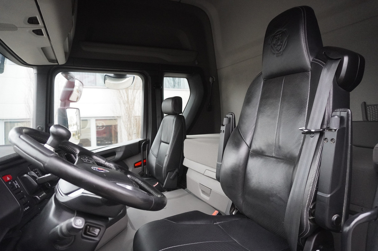 Kamion s kranom Scania G540 8x4 / Chassis 8.7 m / Steered axle / 2021: slika Kamion s kranom Scania G540 8x4 / Chassis 8.7 m / Steered axle / 2021