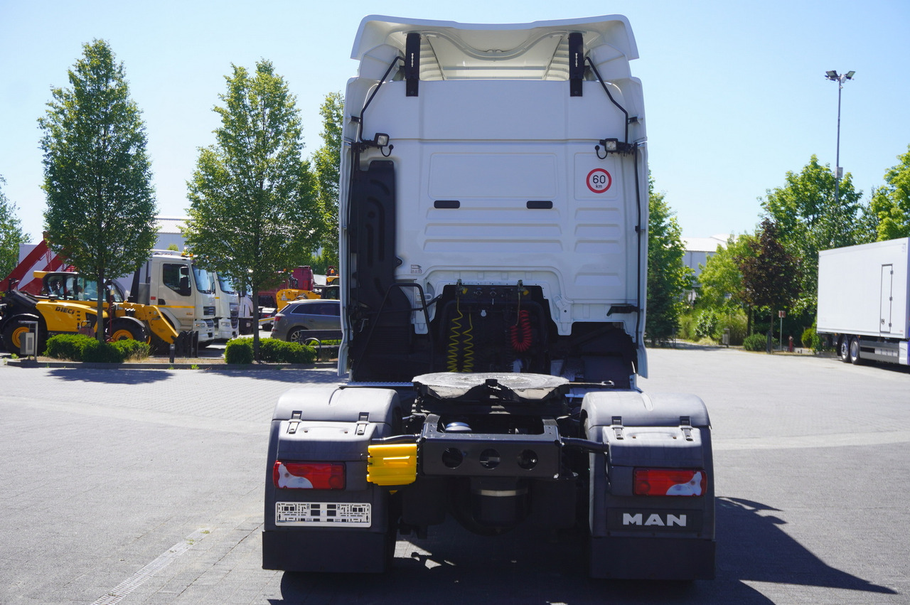 MAN TGX 18.420 tractor unit / 190 tho. km - Tegljač: slika MAN TGX 18.420 tractor unit / 190 tho. km - Tegljač MAN TGX 18.420 tractor unit / 190 tho. km - Tegljač: slika MAN TGX 18.420 tractor unit / 190 tho. km - Tegljač