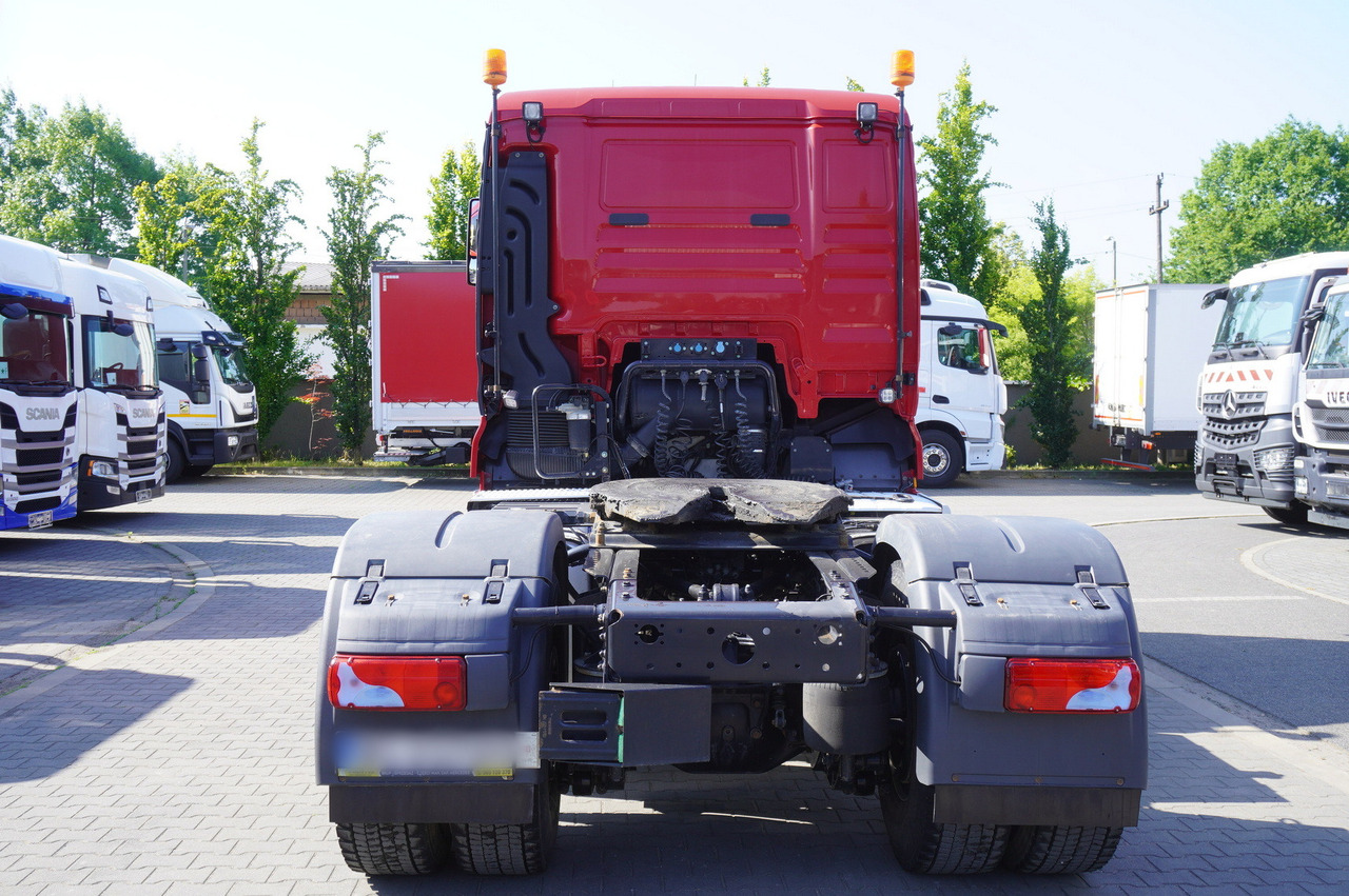 MAN TGX 18.510 4x4 tractor unit / 510 HP / Sleeper cab - Tegljač: slika MAN TGX 18.510 4x4 tractor unit / 510 HP / Sleeper cab - Tegljač MAN TGX 18.510 4x4 tractor unit / 510 HP / Sleeper cab - Tegljač: slika MAN TGX 18.510 4x4 tractor unit / 510 HP / Sleeper cab - Tegljač