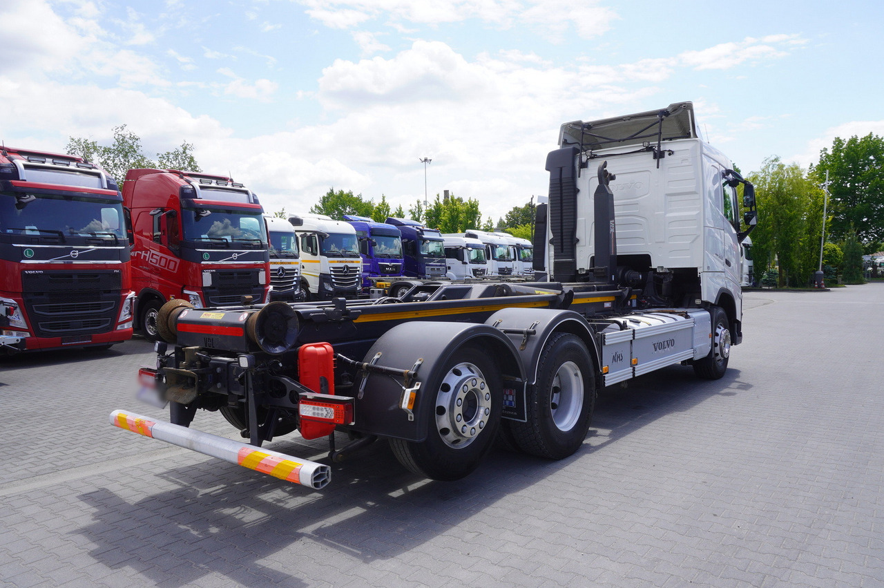 VOLVO FH 500 / VDL hooklift 21 tons / 2022 / steering 3d axle / 2 units - Kamion s kukastom dizalicom: slika VOLVO FH 500 / VDL hooklift 21 tons / 2022 / steering 3d axle / 2 units - Kamion s kukastom dizalicom VOLVO FH 500 / VDL hooklift 21 tons / 2022 / steering 3d axle / 2 units - Kamion s kukastom dizalicom: slika VOLVO FH 500 / VDL hooklift 21 tons / 2022 / steering 3d axle / 2 units - Kamion s kukastom dizalicom
