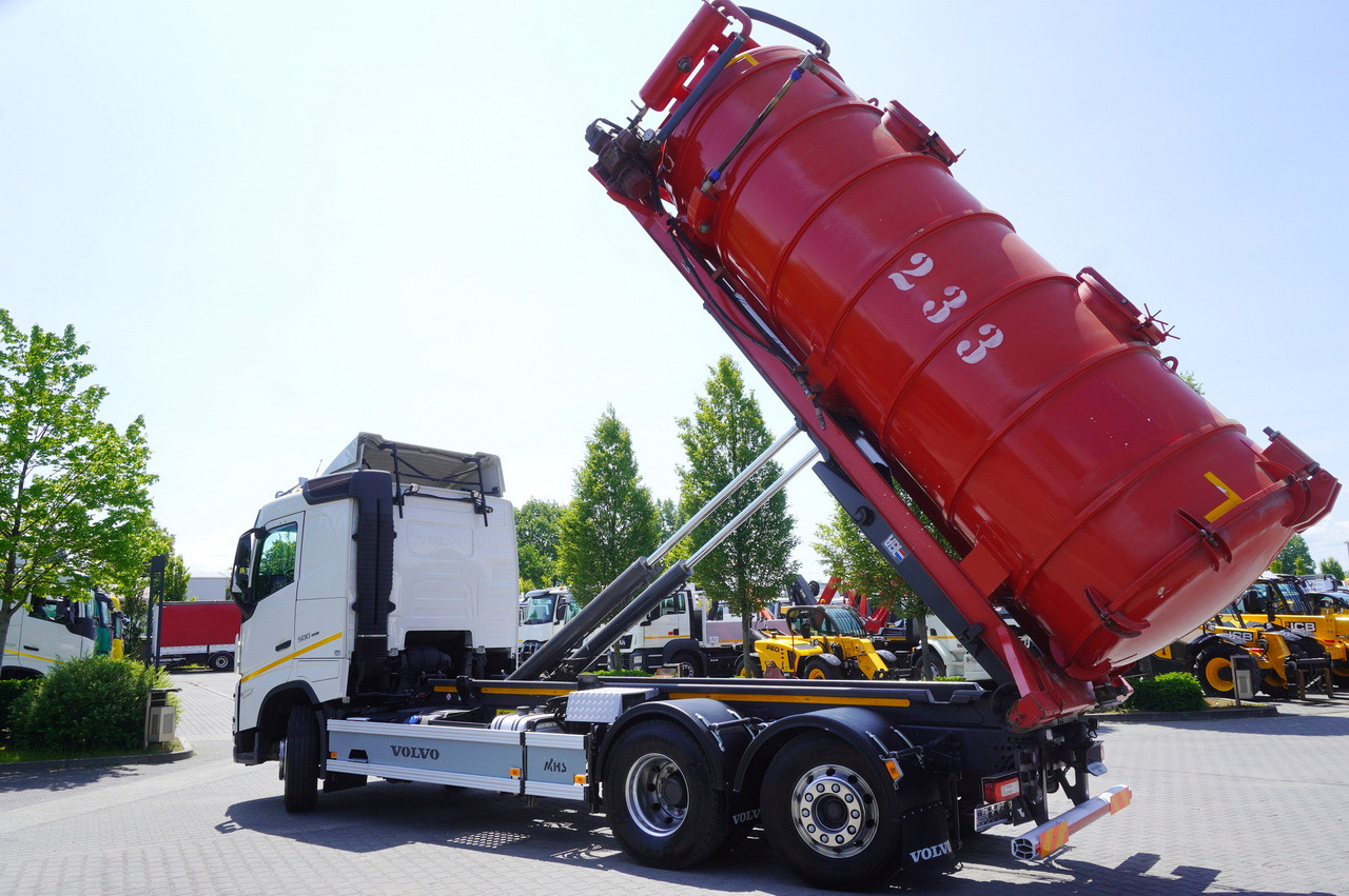 VOLVO Volvo FH 500 / Septic barrel 13000 l / Hook lift 21 t / 2022 / 3rd axle steered / 2 units - Cisterna za gnojnicu: slika VOLVO Volvo FH 500 / Septic barrel 13000 l / Hook lift 21 t / 2022 / 3rd axle steered / 2 units - Cisterna za gnojnicu VOLVO Volvo FH 500 / Septic barrel 13000 l / Hook lift 21 t / 2022 / 3rd axle steered / 2 units - Cisterna za gnojnicu: slika VOLVO Volvo FH 500 / Septic barrel 13000 l / Hook lift 21 t / 2022 / 3rd axle steered / 2 units - Cisterna za gnojnicu