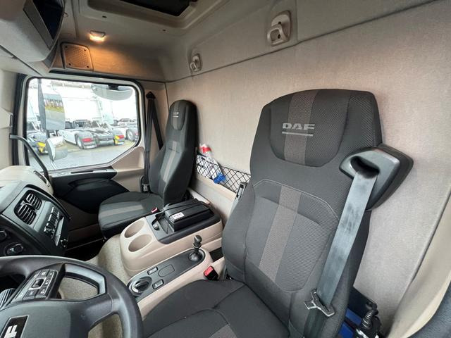 DAF XB 290 FA 16 to. Curtainsider LBW 1.5 Tonnen AHK - Kamion s ceradom: slika DAF XB 290 FA 16 to. Curtainsider LBW 1.5 Tonnen AHK - Kamion s ceradom DAF XB 290 FA 16 to. Curtainsider LBW 1.5 Tonnen AHK - Kamion s ceradom: slika DAF XB 290 FA 16 to. Curtainsider LBW 1.5 Tonnen AHK - Kamion s ceradom