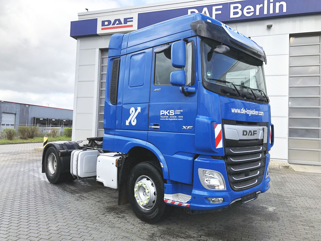 DAF XF 450 FT SC, Hydraulik, Standklima, Navigation - Tegljač: slika DAF XF 450 FT SC, Hydraulik, Standklima, Navigation - Tegljač DAF XF 450 FT SC, Hydraulik, Standklima, Navigation - Tegljač: slika DAF XF 450 FT SC, Hydraulik, Standklima, Navigation - Tegljač
