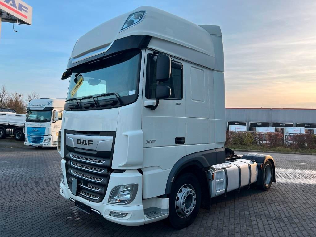 DAF XF 480 FT SSC Retarder Standklima 2xTank 1.185L - Tegljač: slika DAF XF 480 FT SSC Retarder Standklima 2xTank 1.185L - Tegljač DAF XF 480 FT SSC Retarder Standklima 2xTank 1.185L - Tegljač: slika DAF XF 480 FT SSC Retarder Standklima 2xTank 1.185L - Tegljač