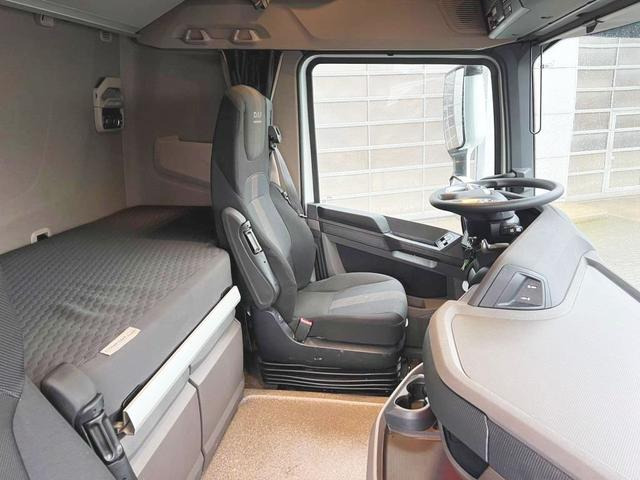 DAF XF 480 FT, Sleeper High Cab, 2x Tank, Intarder - Tegljač: slika DAF XF 480 FT, Sleeper High Cab, 2x Tank, Intarder - Tegljač DAF XF 480 FT, Sleeper High Cab, 2x Tank, Intarder - Tegljač: slika DAF XF 480 FT, Sleeper High Cab, 2x Tank, Intarder - Tegljač