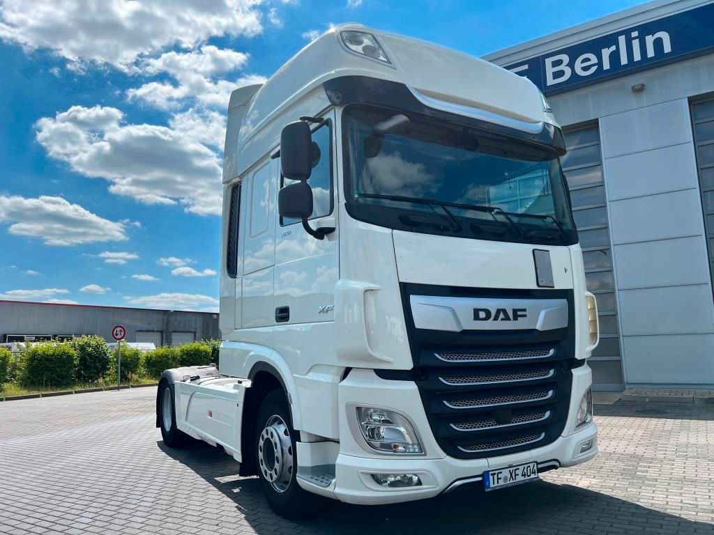 DAF XF 480 FT Super Space Cab Retarder 2xTank 1185 L - Tegljač: slika DAF XF 480 FT Super Space Cab Retarder 2xTank 1185 L - Tegljač DAF XF 480 FT Super Space Cab Retarder 2xTank 1185 L - Tegljač: slika DAF XF 480 FT Super Space Cab Retarder 2xTank 1185 L - Tegljač