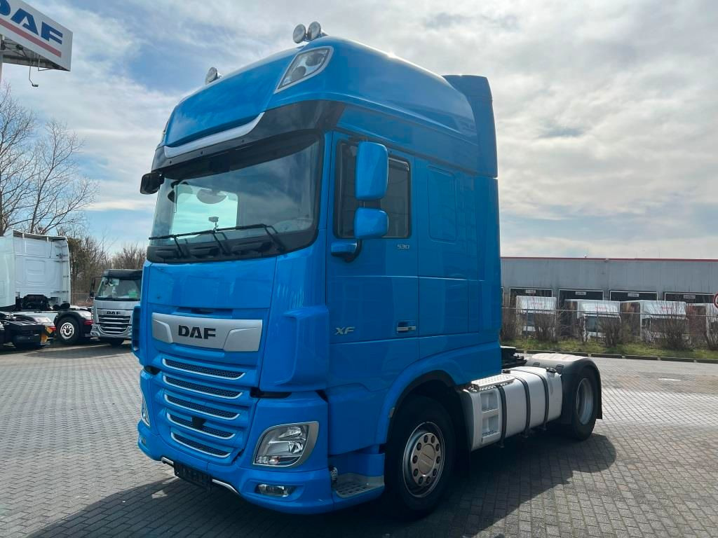 DAF XF 530 FT SSC Retarder Standklima Navigation - Tegljač: slika DAF XF 530 FT SSC Retarder Standklima Navigation - Tegljač DAF XF 530 FT SSC Retarder Standklima Navigation - Tegljač: slika DAF XF 530 FT SSC Retarder Standklima Navigation - Tegljač