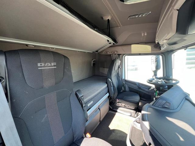 DAF XFn 480 FT Intarder 2xTank 1.105 L Vollspoiler - Tegljač: slika DAF XFn 480 FT Intarder 2xTank 1.105 L Vollspoiler - Tegljač DAF XFn 480 FT Intarder 2xTank 1.105 L Vollspoiler - Tegljač: slika DAF XFn 480 FT Intarder 2xTank 1.105 L Vollspoiler - Tegljač