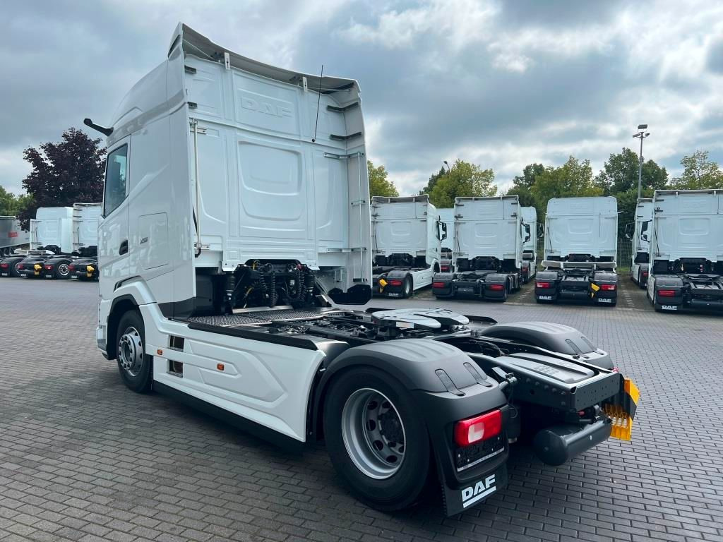 DAF XG 480 FT Automatik, Intarder, Modell 2025 - Tegljač: slika DAF XG 480 FT Automatik, Intarder, Modell 2025 - Tegljač DAF XG 480 FT Automatik, Intarder, Modell 2025 - Tegljač: slika DAF XG 480 FT Automatik, Intarder, Modell 2025 - Tegljač
