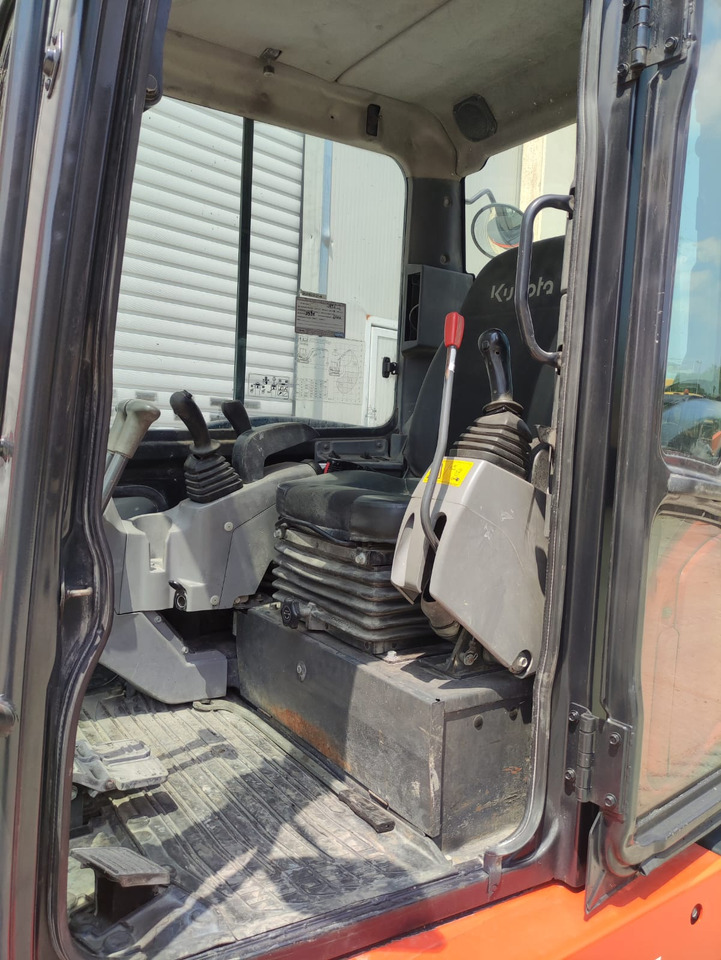 KUBOTA KX057-4 - Mini bager: slika KUBOTA KX057-4 - Mini bager KUBOTA KX057-4 - Mini bager: slika KUBOTA KX057-4 - Mini bager