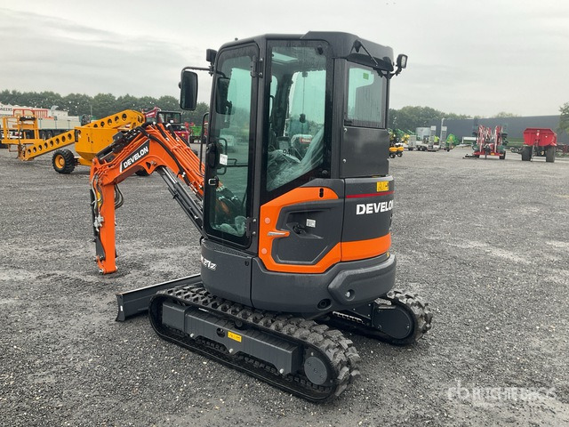 2024 Develon DX27Z-7 (Unused) Mini Excavator: <6.6t - Mini bager: slika 2024 Develon DX27Z-7 (Unused) Mini Excavator: <6.6t - Mini bager 2024 Develon DX27Z-7 (Unused) Mini Excavator: <6.6t - Mini bager: slika 2024 Develon DX27Z-7 (Unused) Mini Excavator: <6.6t - Mini bager