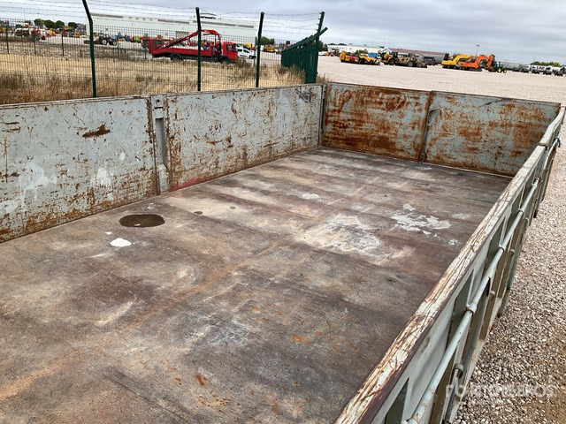 2000 Mitsubishi Canter 4x2 Flatbed Truck - Kamion s otvorenim sandukom: slika 2000 Mitsubishi Canter 4x2 Flatbed Truck - Kamion s otvorenim sandukom 2000 Mitsubishi Canter 4x2 Flatbed Truck - Kamion s otvorenim sandukom: slika 2000 Mitsubishi Canter 4x2 Flatbed Truck - Kamion s otvorenim sandukom