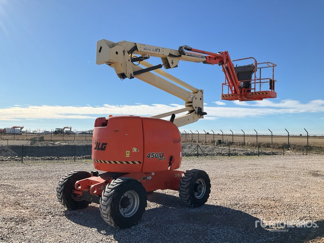 2001 JLG 450AJ 4WD Diesel Articulating Boom Lift - Zglobni krak: slika 2001 JLG 450AJ 4WD Diesel Articulating Boom Lift - Zglobni krak 2001 JLG 450AJ 4WD Diesel Articulating Boom Lift - Zglobni krak: slika 2001 JLG 450AJ 4WD Diesel Articulating Boom Lift - Zglobni krak