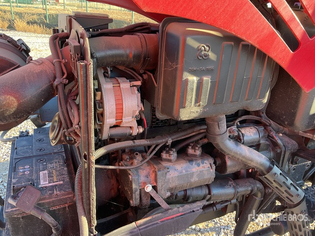 2002 Case PJV55 2WD Tractor - Traktor: slika 2002 Case PJV55 2WD Tractor - Traktor 2002 Case PJV55 2WD Tractor - Traktor: slika 2002 Case PJV55 2WD Tractor - Traktor