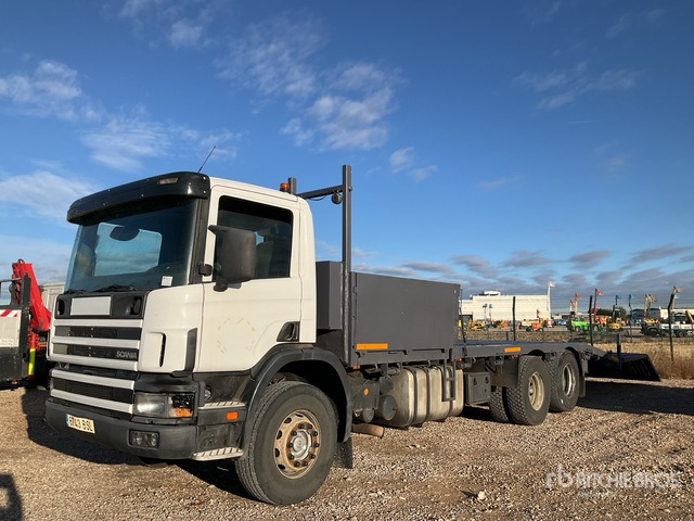 2002 Scania P 94G56X2NA300 6x2 Flatbed Truck - Kamion s otvorenim sandukom: slika 2002 Scania P 94G56X2NA300 6x2 Flatbed Truck - Kamion s otvorenim sandukom 2002 Scania P 94G56X2NA300 6x2 Flatbed Truck - Kamion s otvorenim sandukom: slika 2002 Scania P 94G56X2NA300 6x2 Flatbed Truck - Kamion s otvorenim sandukom