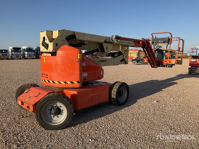 2005 JLG E450AJ 2WD Electric (Inoperable) Articulating Boom Lift - Zglobni krak: slika 2005 JLG E450AJ 2WD Electric (Inoperable) Articulating Boom Lift - Zglobni krak 2005 JLG E450AJ 2WD Electric (Inoperable) Articulating Boom Lift - Zglobni krak: slika 2005 JLG E450AJ 2WD Electric (Inoperable) Articulating Boom Lift - Zglobni krak