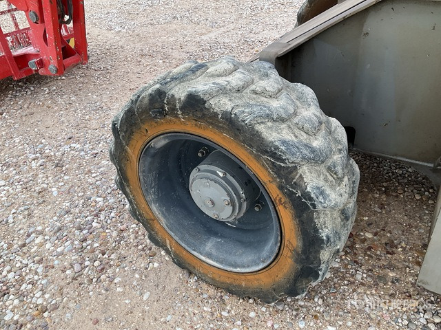 2006 Haulotte HA12PX 4WD Diesel Articulating Boom Lift - Zglobni krak: slika 2006 Haulotte HA12PX 4WD Diesel Articulating Boom Lift - Zglobni krak 2006 Haulotte HA12PX 4WD Diesel Articulating Boom Lift - Zglobni krak: slika 2006 Haulotte HA12PX 4WD Diesel Articulating Boom Lift - Zglobni krak