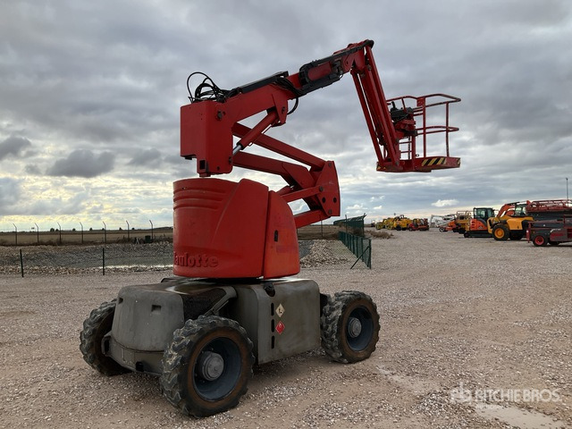 2006 Haulotte HA12PX 4WD Diesel Articulating Boom Lift - Zglobni krak: slika 2006 Haulotte HA12PX 4WD Diesel Articulating Boom Lift - Zglobni krak 2006 Haulotte HA12PX 4WD Diesel Articulating Boom Lift - Zglobni krak: slika 2006 Haulotte HA12PX 4WD Diesel Articulating Boom Lift - Zglobni krak