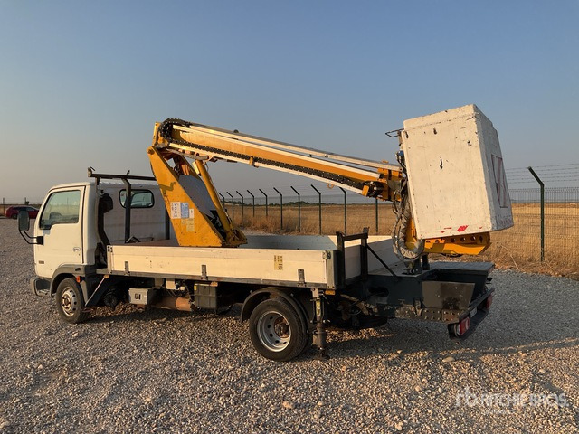 2006 Nissan Cabstar 35.10 2006 Movex P150TL/C 15 m on 4x2 Bucket Truck - Podizna platforma montirana na kamion: slika 2006 Nissan Cabstar 35.10 2006 Movex P150TL/C 15 m on 4x2 Bucket Truck - Podizna platforma montirana na kamion 2006 Nissan Cabstar 35.10 2006 Movex P150TL/C 15 m on 4x2 Bucket Truck - Podizna platforma montirana na kamion: slika 2006 Nissan Cabstar 35.10 2006 Movex P150TL/C 15 m on 4x2 Bucket Truck - Podizna platforma montirana na kamion