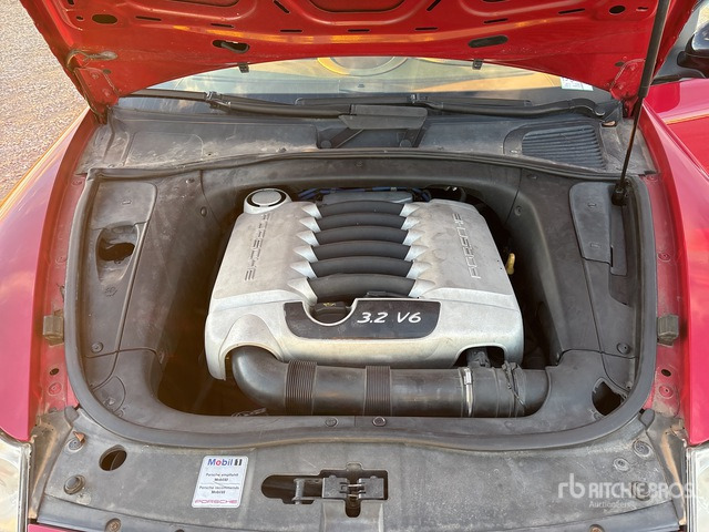 2006 Porsche Cayenne SUV - SUV: slika 2006 Porsche Cayenne SUV - SUV 2006 Porsche Cayenne SUV - SUV: slika 2006 Porsche Cayenne SUV - SUV