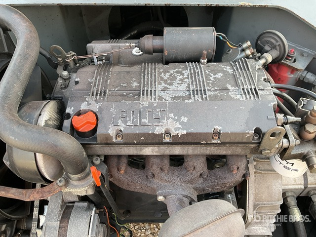 2007 Haulotte HA12PX 4WD Diesel Articulating Boom Lift - Zglobni krak: slika 2007 Haulotte HA12PX 4WD Diesel Articulating Boom Lift - Zglobni krak 2007 Haulotte HA12PX 4WD Diesel Articulating Boom Lift - Zglobni krak: slika 2007 Haulotte HA12PX 4WD Diesel Articulating Boom Lift - Zglobni krak