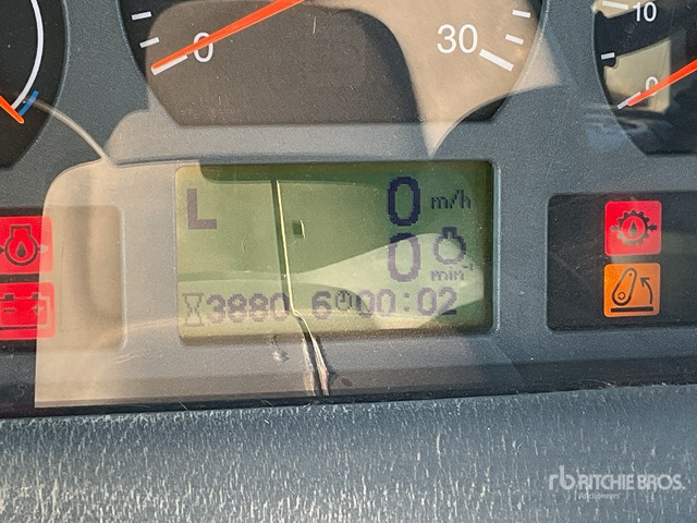 2007 Valtra T180 4WD Tractor - Traktor: slika 2007 Valtra T180 4WD Tractor - Traktor 2007 Valtra T180 4WD Tractor - Traktor: slika 2007 Valtra T180 4WD Tractor - Traktor