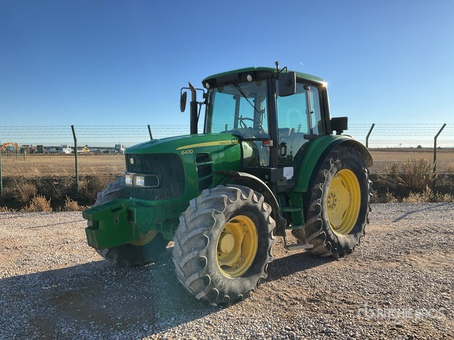 2010 John Deere 6430 4WD Tractor - Traktor: slika 2010 John Deere 6430 4WD Tractor - Traktor 2010 John Deere 6430 4WD Tractor - Traktor: slika 2010 John Deere 6430 4WD Tractor - Traktor