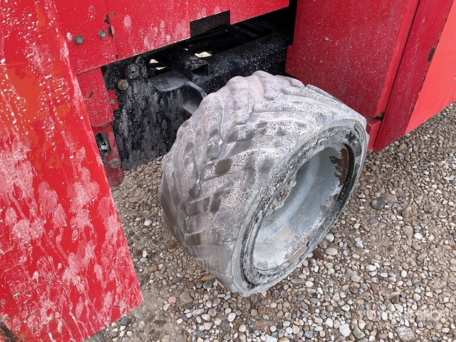 2011 Manitou 120SC 4x4 Diesel Scissor Lift - Škarasta podizna platforma: slika 2011 Manitou 120SC 4x4 Diesel Scissor Lift - Škarasta podizna platforma 2011 Manitou 120SC 4x4 Diesel Scissor Lift - Škarasta podizna platforma: slika 2011 Manitou 120SC 4x4 Diesel Scissor Lift - Škarasta podizna platforma