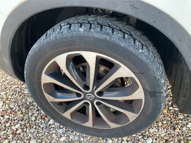 2011 Nissan Qashqai SUV - SUV: slika 2011 Nissan Qashqai SUV - SUV 2011 Nissan Qashqai SUV - SUV: slika 2011 Nissan Qashqai SUV - SUV