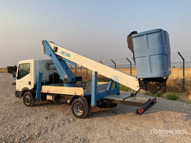 2013 Nissan Cabstar 35.12 2013 SOCAGE T318 18 m on 4x2 Cr ... Bucket Truck - Podizna platforma montirana na kamion: slika 2013 Nissan Cabstar 35.12 2013 SOCAGE T318 18 m on 4x2 Cr ... Bucket Truck - Podizna platforma montirana na kamion 2013 Nissan Cabstar 35.12 2013 SOCAGE T318 18 m on 4x2 Cr ... Bucket Truck - Podizna platforma montirana na kamion: slika 2013 Nissan Cabstar 35.12 2013 SOCAGE T318 18 m on 4x2 Cr ... Bucket Truck - Podizna platforma montirana na kamion