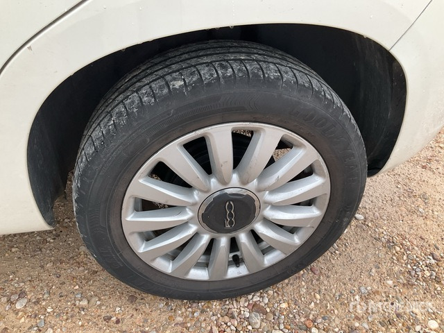 2014 Fiat 500 500L 1.3 JTD Automobile - Automobil: slika 2014 Fiat 500 500L 1.3 JTD Automobile - Automobil 2014 Fiat 500 500L 1.3 JTD Automobile - Automobil: slika 2014 Fiat 500 500L 1.3 JTD Automobile - Automobil