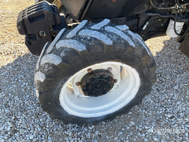 2014 New Holland T4.95F 4WD Tractor - Traktor: slika 2014 New Holland T4.95F 4WD Tractor - Traktor 2014 New Holland T4.95F 4WD Tractor - Traktor: slika 2014 New Holland T4.95F 4WD Tractor - Traktor