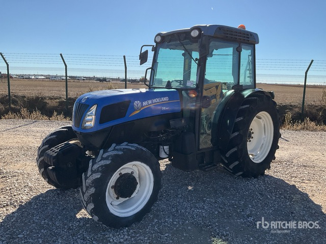 2014 New Holland T4.95F 4WD Tractor - Traktor: slika 2014 New Holland T4.95F 4WD Tractor - Traktor 2014 New Holland T4.95F 4WD Tractor - Traktor: slika 2014 New Holland T4.95F 4WD Tractor - Traktor