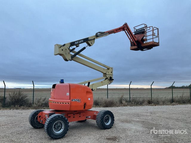 2015 JLG 450AJ Series ll 4WD Diesel Articulating Boom Lift - Zglobni krak: slika 2015 JLG 450AJ Series ll 4WD Diesel Articulating Boom Lift - Zglobni krak 2015 JLG 450AJ Series ll 4WD Diesel Articulating Boom Lift - Zglobni krak: slika 2015 JLG 450AJ Series ll 4WD Diesel Articulating Boom Lift - Zglobni krak
