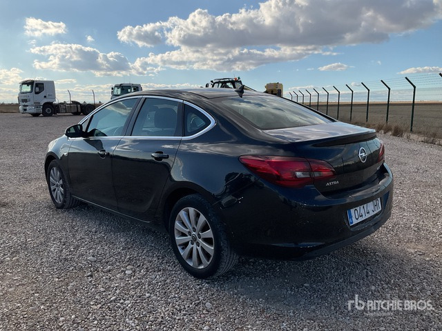 2015 Opel Astra Automobile - Automobil: slika 2015 Opel Astra Automobile - Automobil 2015 Opel Astra Automobile - Automobil: slika 2015 Opel Astra Automobile - Automobil