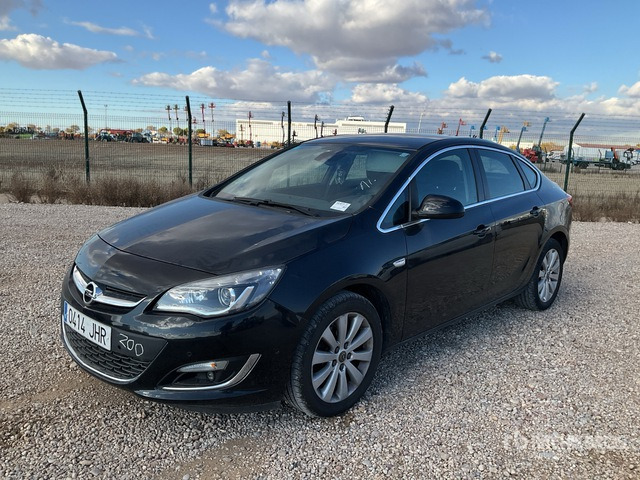 2015 Opel Astra Automobile - Automobil: slika 2015 Opel Astra Automobile - Automobil 2015 Opel Astra Automobile - Automobil: slika 2015 Opel Astra Automobile - Automobil