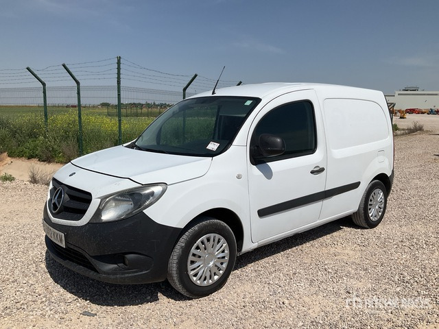 2017 Mercedes-Benz Citan Cargo Van - Mali kombi: slika 2017 Mercedes-Benz Citan Cargo Van - Mali kombi 2017 Mercedes-Benz Citan Cargo Van - Mali kombi: slika 2017 Mercedes-Benz Citan Cargo Van - Mali kombi
