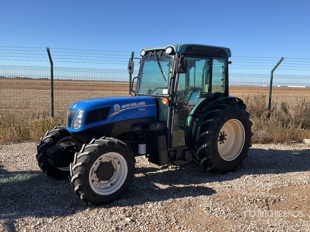 2017 New Holland T4.95F 4WD Tractor - Traktor: slika 2017 New Holland T4.95F 4WD Tractor - Traktor 2017 New Holland T4.95F 4WD Tractor - Traktor: slika 2017 New Holland T4.95F 4WD Tractor - Traktor