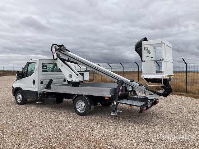 2018 Iveco Daily 35-120 2018 Oil&Steel Scorpion 1812 18 ... Bucket Truck - Podizna platforma montirana na kamion: slika 2018 Iveco Daily 35-120 2018 Oil&Steel Scorpion 1812 18 ... Bucket Truck - Podizna platforma montirana na kamion 2018 Iveco Daily 35-120 2018 Oil&Steel Scorpion 1812 18 ... Bucket Truck - Podizna platforma montirana na kamion: slika 2018 Iveco Daily 35-120 2018 Oil&Steel Scorpion 1812 18 ... Bucket Truck - Podizna platforma montirana na kamion