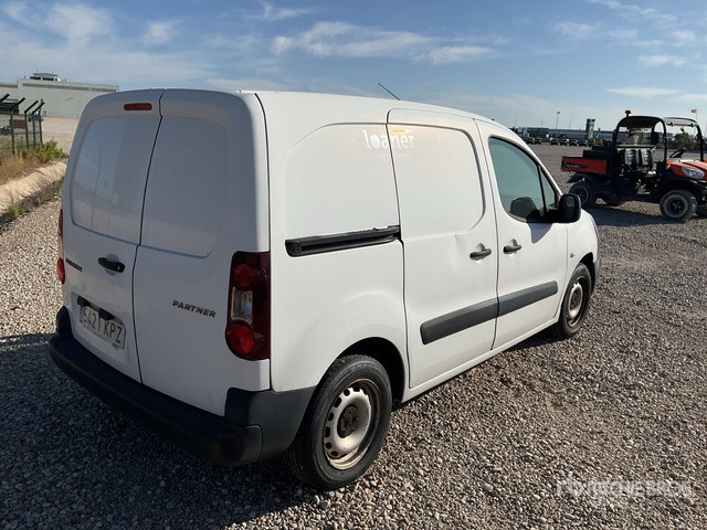 2019 Peugeot Partner Cargo Van - Mali kombi: slika 2019 Peugeot Partner Cargo Van - Mali kombi 2019 Peugeot Partner Cargo Van - Mali kombi: slika 2019 Peugeot Partner Cargo Van - Mali kombi