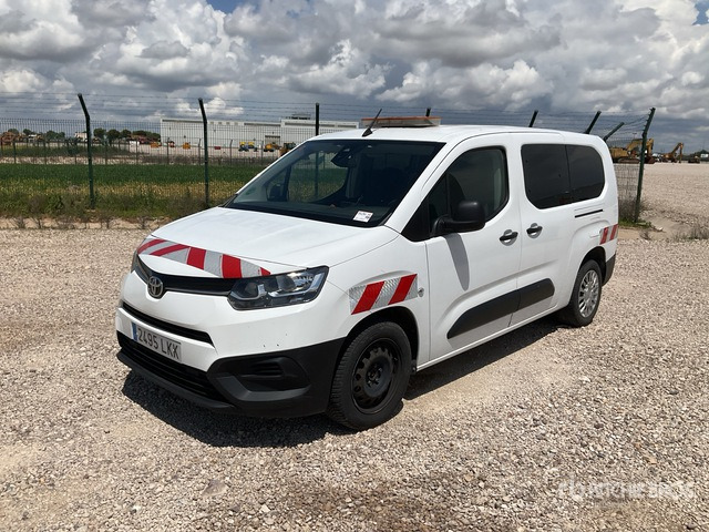 2020 Toyota Proace City Verso 5 Passenger Van - Minibus, Putnički kombi: slika 2020 Toyota Proace City Verso 5 Passenger Van - Minibus, Putnički kombi 2020 Toyota Proace City Verso 5 Passenger Van - Minibus, Putnički kombi: slika 2020 Toyota Proace City Verso 5 Passenger Van - Minibus, Putnički kombi