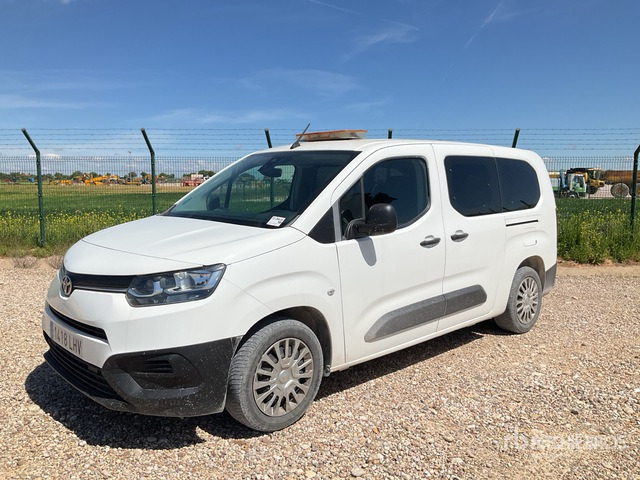 2020 Toyota Proace City Verso Passenger Van - Minibus, Putnički kombi: slika 2020 Toyota Proace City Verso Passenger Van - Minibus, Putnički kombi 2020 Toyota Proace City Verso Passenger Van - Minibus, Putnički kombi: slika 2020 Toyota Proace City Verso Passenger Van - Minibus, Putnički kombi