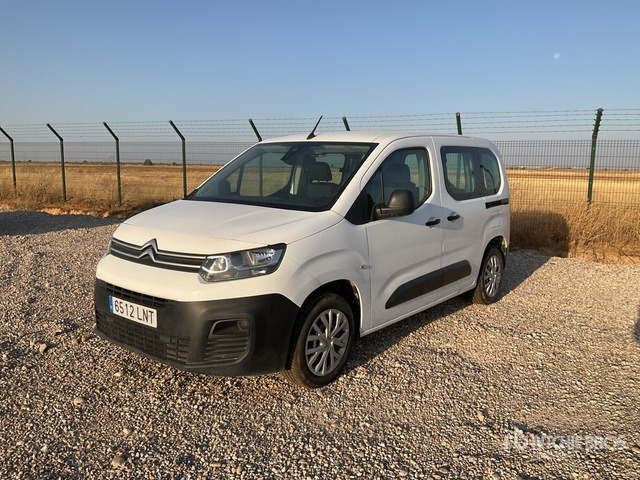 2021 Citroen Berlingo Passenger Van - Minibus, Putnički kombi: slika 2021 Citroen Berlingo Passenger Van - Minibus, Putnički kombi 2021 Citroen Berlingo Passenger Van - Minibus, Putnički kombi: slika 2021 Citroen Berlingo Passenger Van - Minibus, Putnički kombi