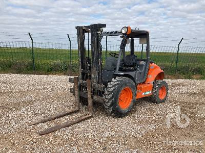 AUSA C250H 4x4 - Viličar za teške terene: slika AUSA C250H 4x4 - Viličar za teške terene AUSA C250H 4x4 - Viličar za teške terene: slika AUSA C250H 4x4 - Viličar za teške terene