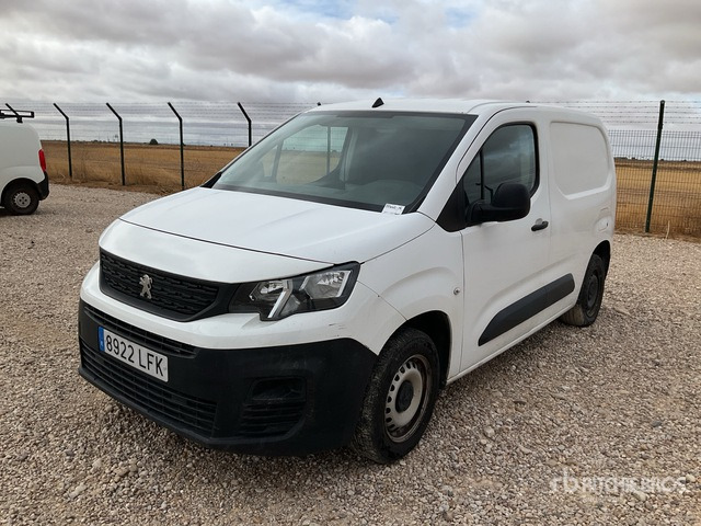 2019 Peugeot Partner Cargo Van - Dostavno vozilo: slika 2019 Peugeot Partner Cargo Van - Dostavno vozilo 2019 Peugeot Partner Cargo Van - Dostavno vozilo: slika 2019 Peugeot Partner Cargo Van - Dostavno vozilo
