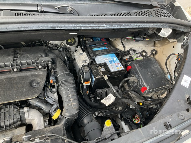 2019 Peugeot Partner Cargo Van - Dostavno vozilo: slika 2019 Peugeot Partner Cargo Van - Dostavno vozilo 2019 Peugeot Partner Cargo Van - Dostavno vozilo: slika 2019 Peugeot Partner Cargo Van - Dostavno vozilo