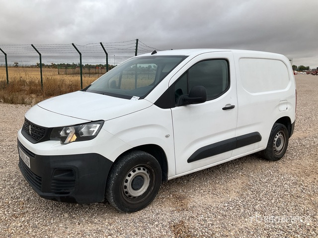2020 Peugeot Partner Cargo Van - Dostavno vozilo: slika 2020 Peugeot Partner Cargo Van - Dostavno vozilo 2020 Peugeot Partner Cargo Van - Dostavno vozilo: slika 2020 Peugeot Partner Cargo Van - Dostavno vozilo