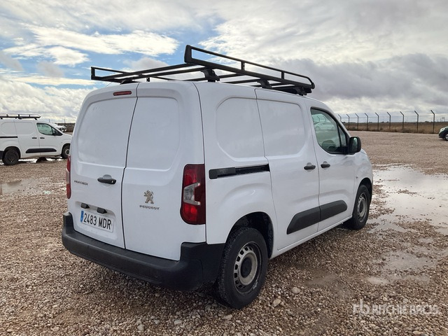 2022 Peugeot Partner Cargo Van - Dostavno vozilo: slika 2022 Peugeot Partner Cargo Van - Dostavno vozilo 2022 Peugeot Partner Cargo Van - Dostavno vozilo: slika 2022 Peugeot Partner Cargo Van - Dostavno vozilo
