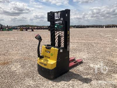 HYSTER S1.6 - Paletni viličar: slika HYSTER S1.6 - Paletni viličar HYSTER S1.6 - Paletni viličar: slika HYSTER S1.6 - Paletni viličar